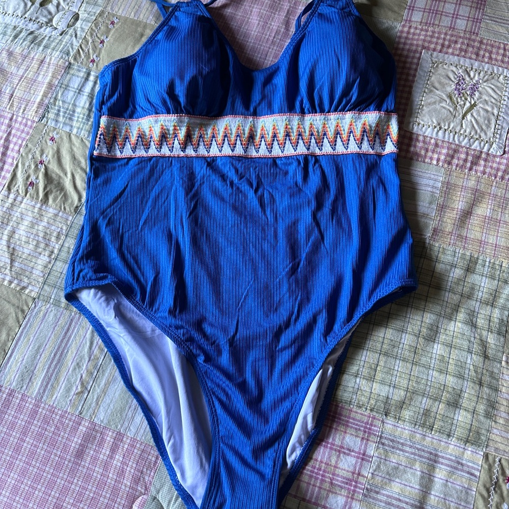 Blue Ladies Size XL One Piece Swimsuit
